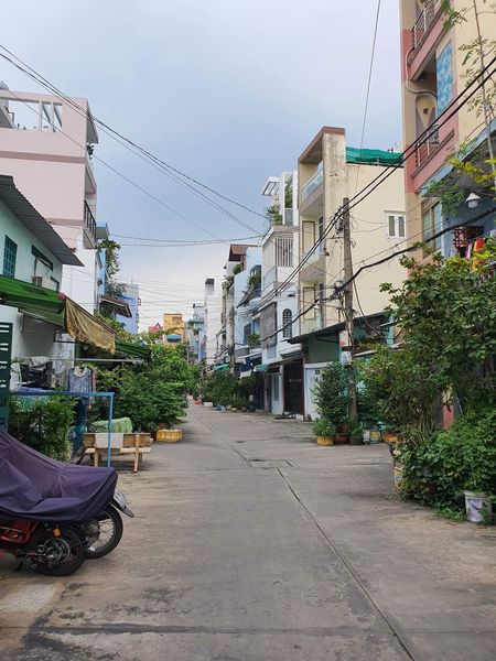 BÁN NHÀ - LẠC LONG QUÂN P.3 - Q.11 - HẺM NHỰA 6M THÔNG - 46M2 - 2 TẦNG - GIẢM CÒN 5,4 TỶ