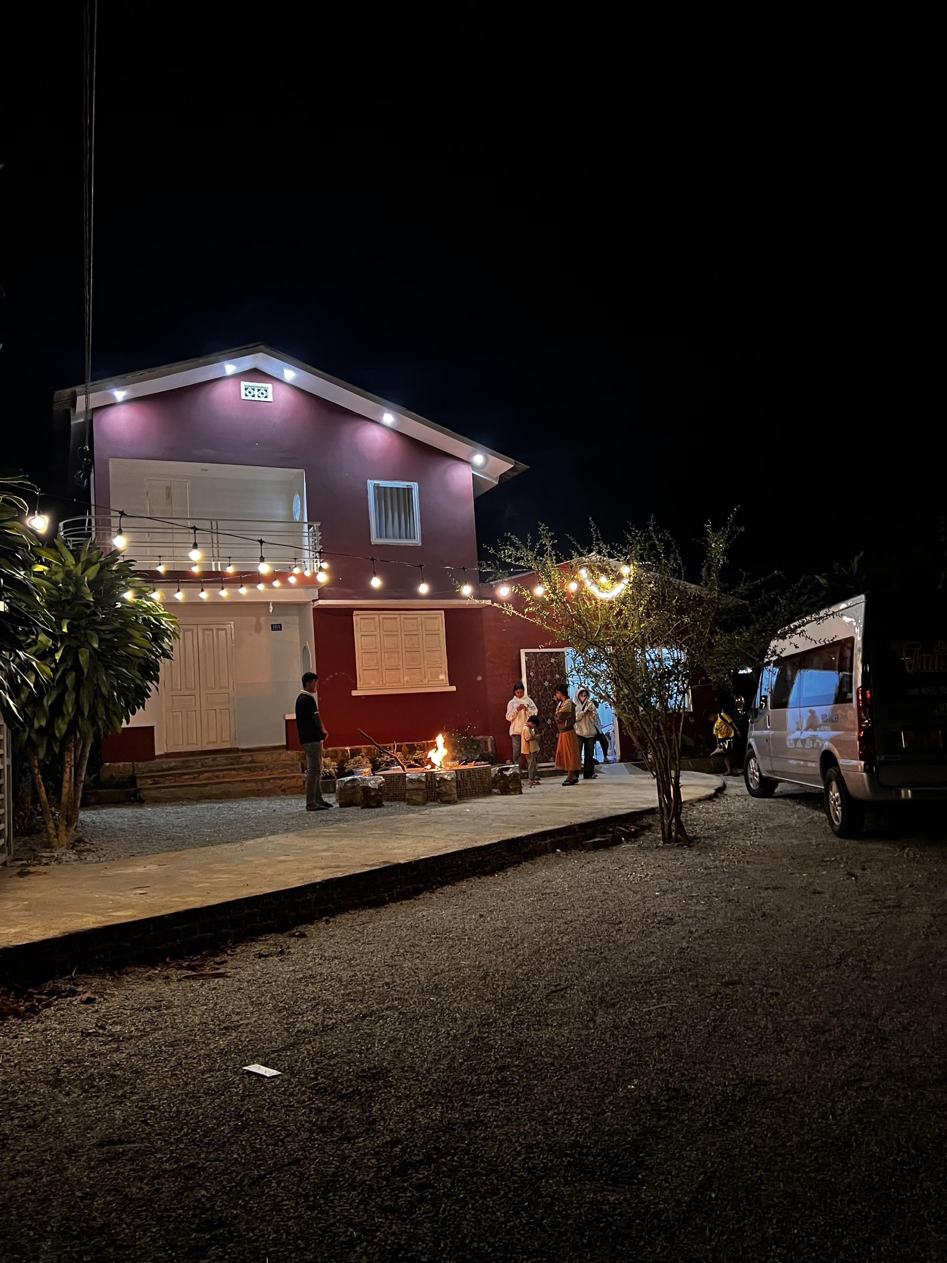 GARDEN HOMESTAY QUỲNH - HOMESTAY DI LINH NGUYÊN CĂN - ĐẸP, SANG TRỌNG, GIÁ CẢ HỢP LÝ