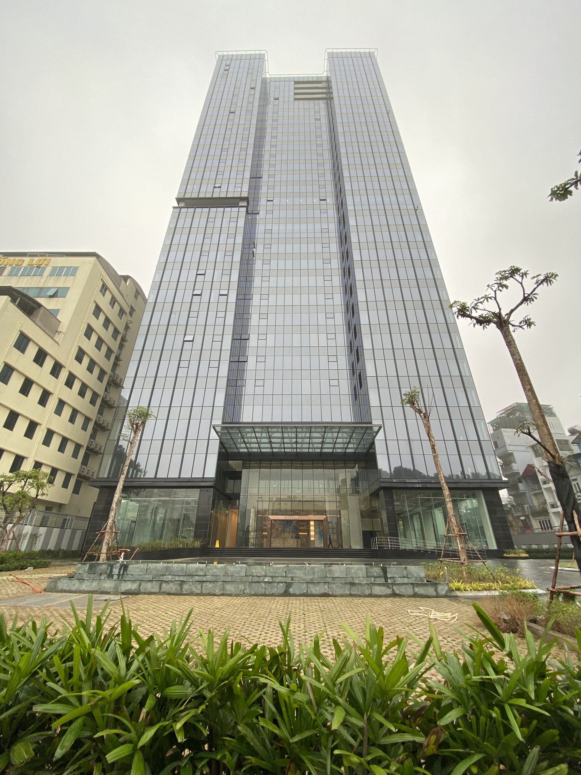 Cho thuê văn phòng công nghệ thông tin 1000m2 tòa Lancaster Luminaire, đường Láng, quận Đống Đa