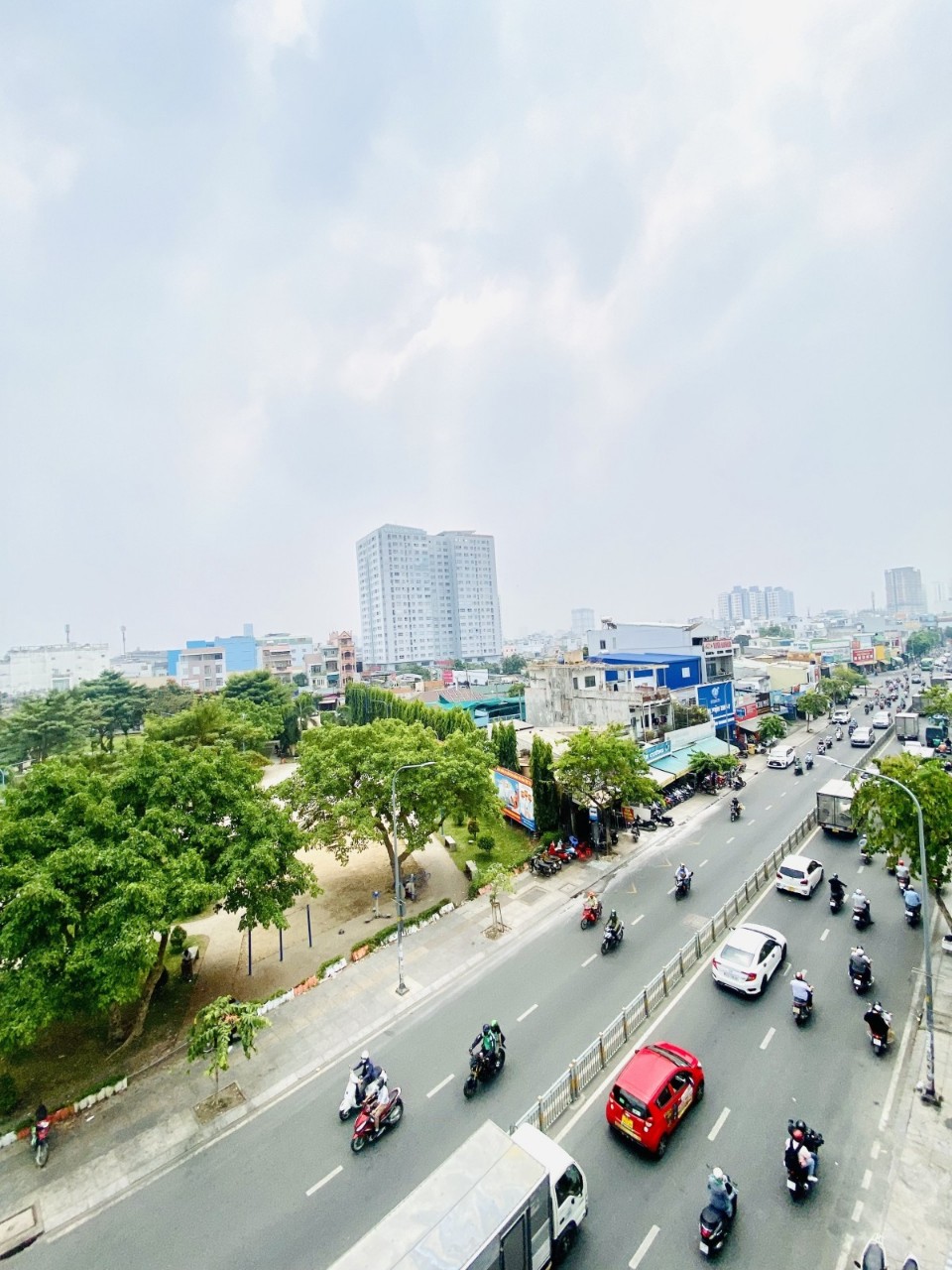 Ngộp Lũy Bán Bích - Tân Phú - 5 tầng - HXH 8M - 50m2