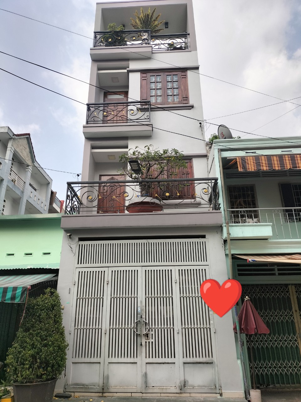 HẺM XE TẢI 15M,TÂN SƠN NHÌ,P.TÂN SƠN NHÌ,TÂN PHÚ 62M2 (4x15,5) 10,3 TỶ TL,3 CĂN RA MẶT TIỀN