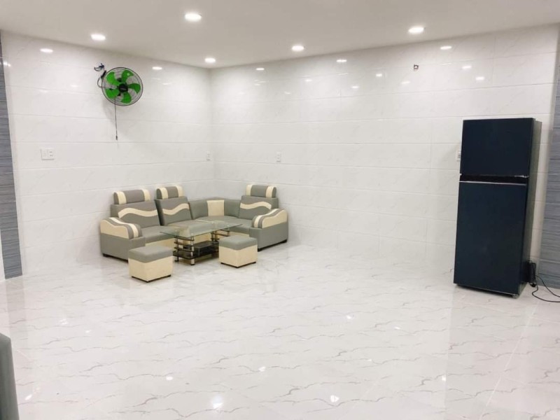 Bán nhà gần Lê Thị Bạch Cát, Quận 11, 63m2 nở hậu 5m, 4PN, chỉ 4 tỷ hơn