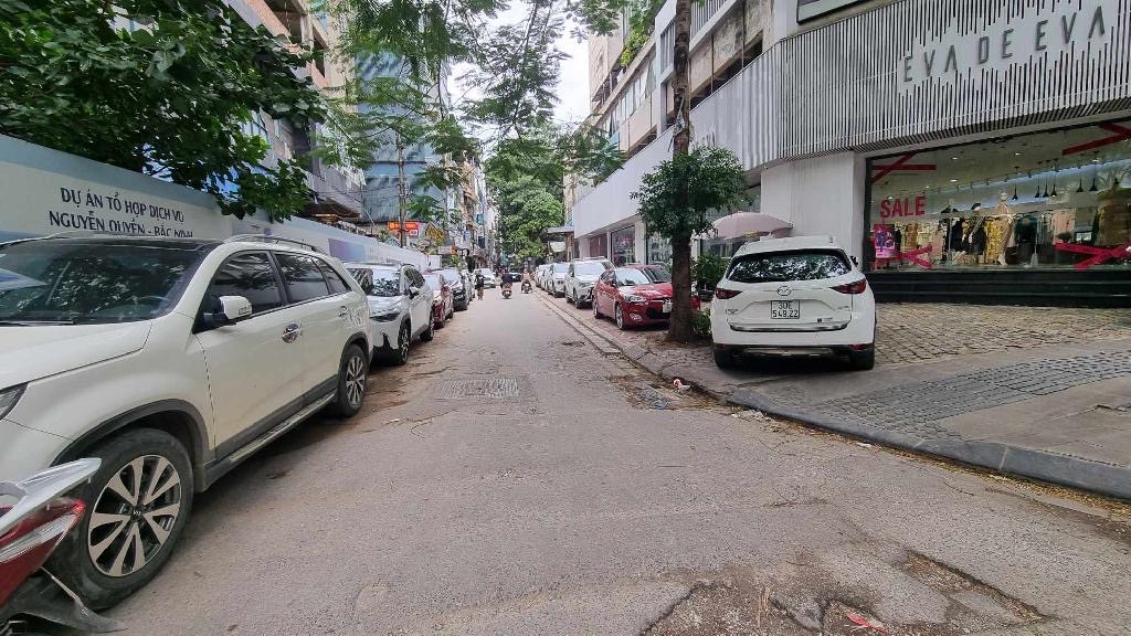 Bán chung cư mini Thụy Khuê 55m2, gần Trích Sài, Võng Thị 17 phòng giá 8.5 tỷ