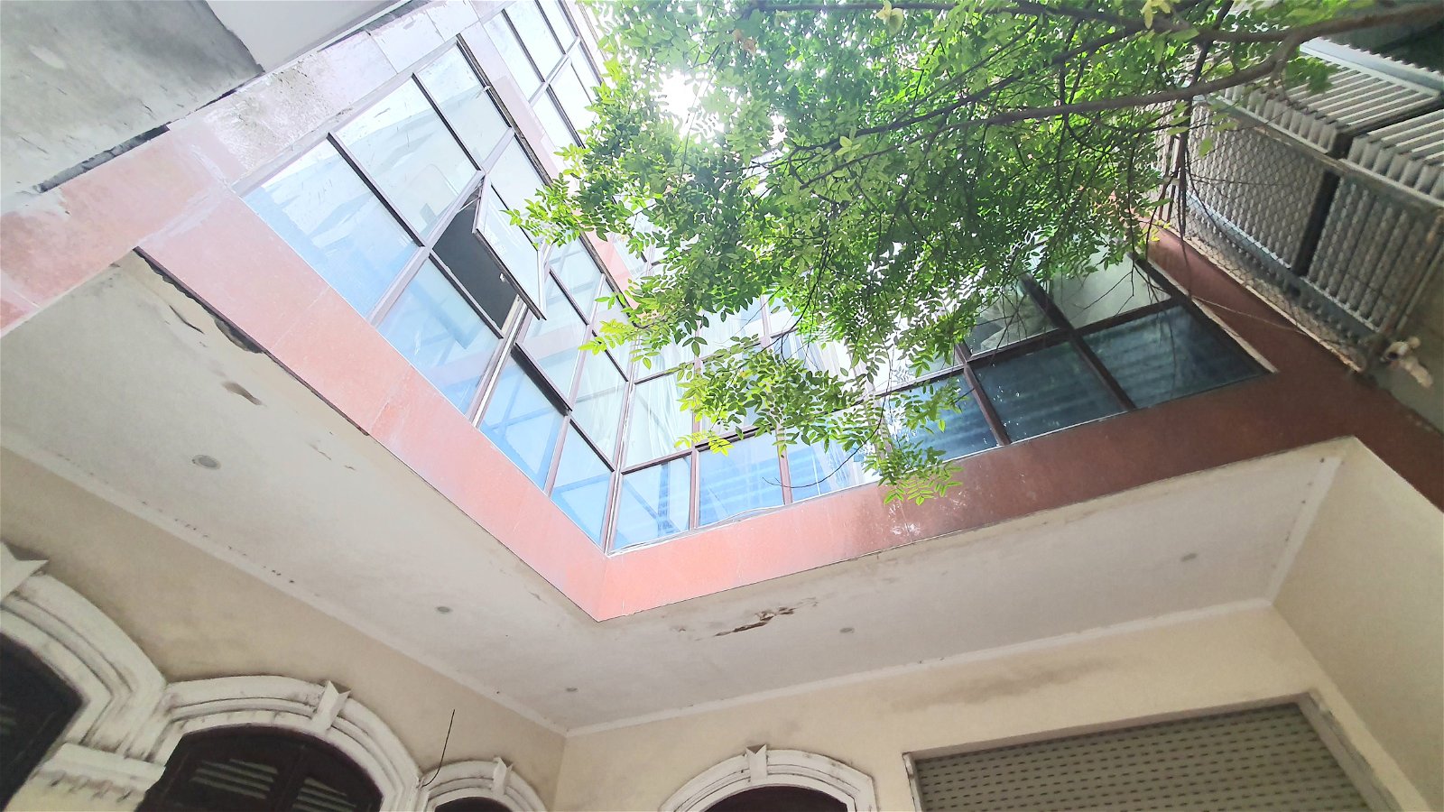 Bán Nhà Mặt Phố Lạc Long Quân Quận Tây Hồ. 153m Mặt Tiền 8,2m Nhỉnh 54 Tỷ. Cam Kết Ảnh Thật Mô Tả Chính Xác. Chủ Muốn