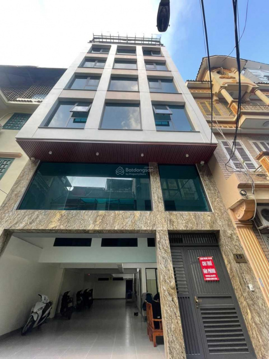 Chính chủ: Cho thuê văn phòng 90m2 và 120m2 diện tích sử dụng tại Giang Văn Minh. Nhà mới giá rẻ