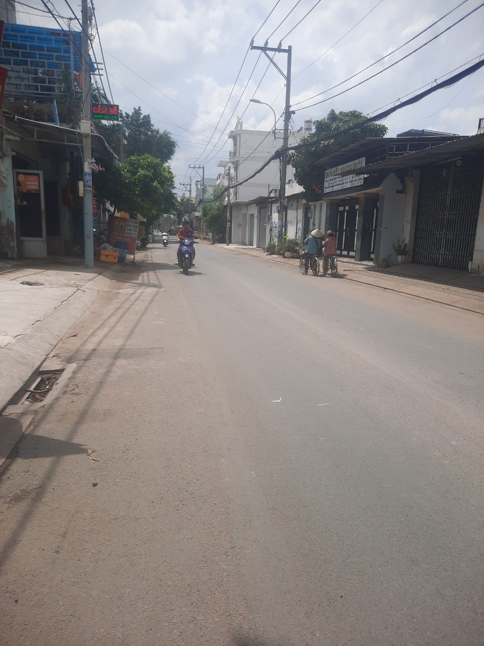 Nhà Bán Mặt Tiền Bình Hưng Hòa B Bình Tân Diện tích 5x 28 m Giá chỉ 7,6 tỷ.