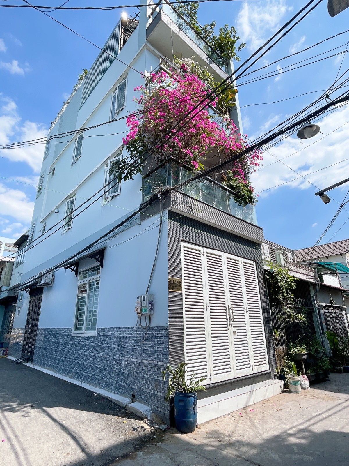 Nhà cần Bán Bình Hưng Hòa Bình Tân DT (4x13 m) Giá 4.5 tỷ.