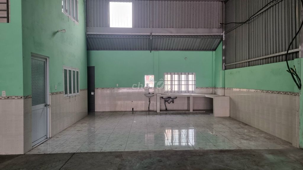 CHO THUÊ nhà xưởng 300m2,Mỹ Phước 4,gần Quốc Lộ 13