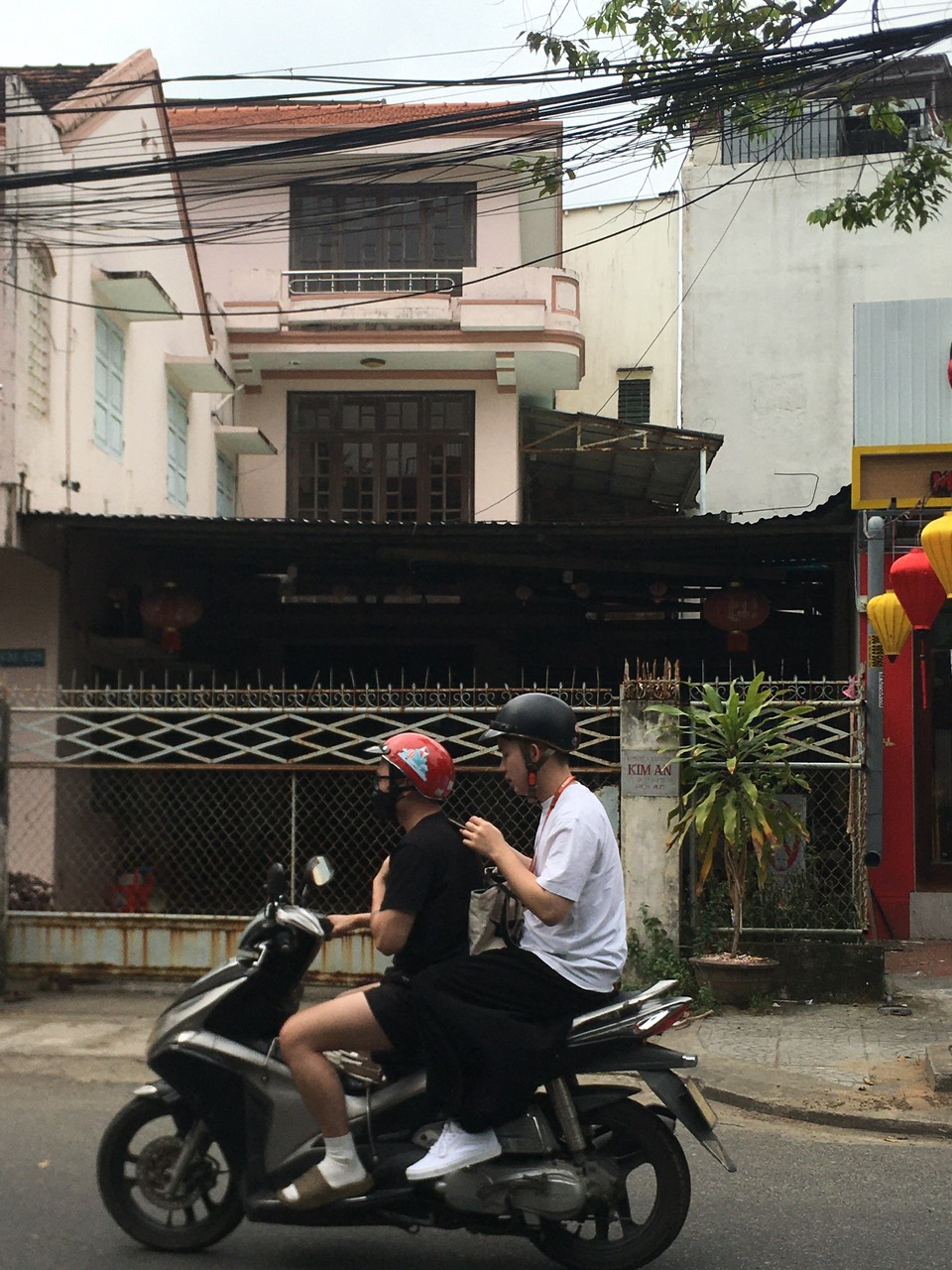 Chính chủ cho thuê nhà 3 tầng, mặt tiền Hai Bà Trưng, Hội An, Quảng Nam