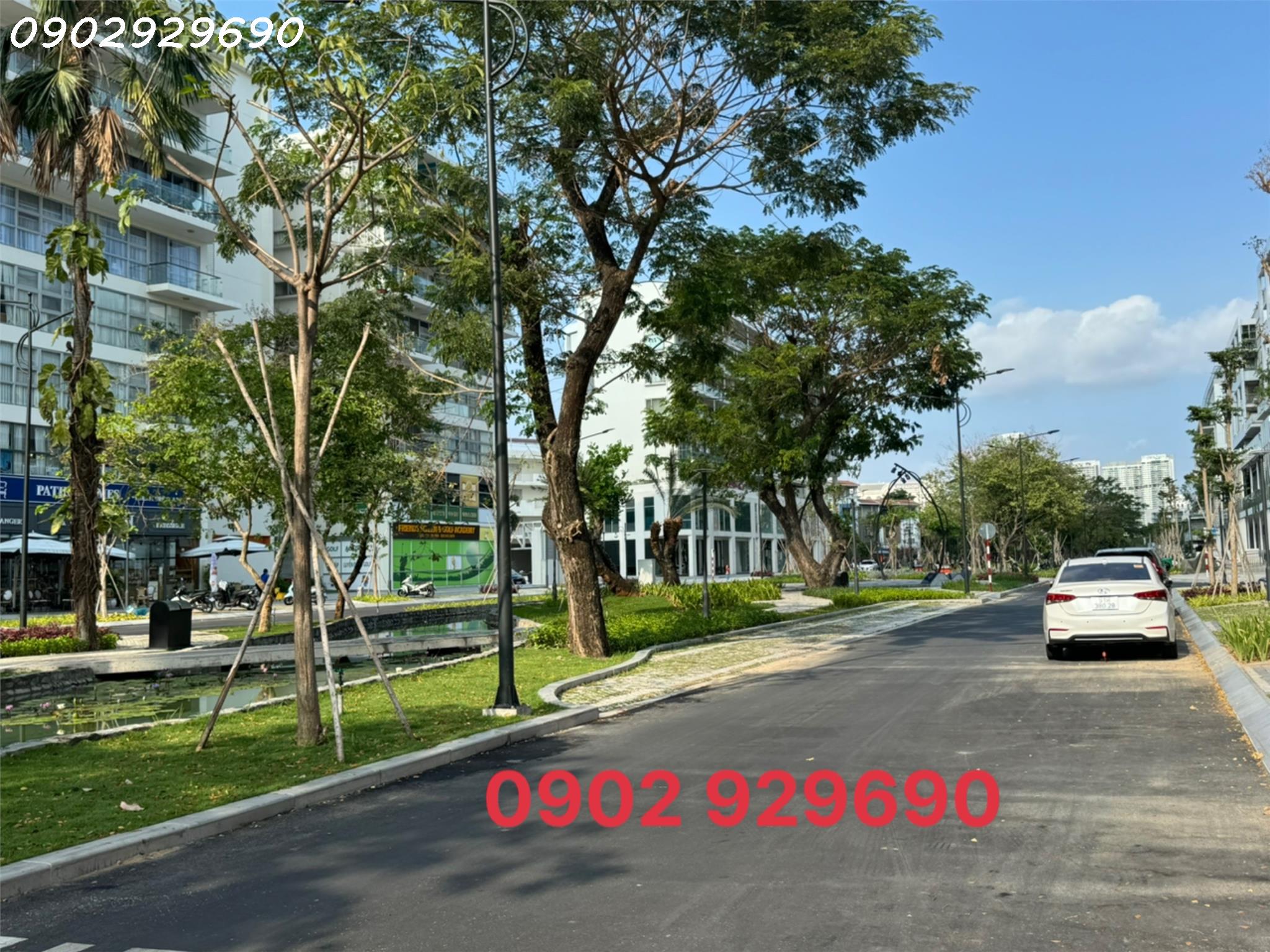 Trực tiếp Phú Mỹ Hưng bán Shop trệt Tôn Dật Tiên có sẵn HĐ thuê, căn góc sỡ hữu lâu dài,