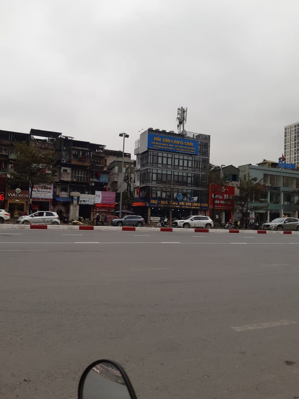 Bán Gấp! Lô Đất Hiếm Mặt Phố Minh Khai, Kinh Doanh Siêu Đỉnh, 300m x C4, Mt 9m. Giá 70 tỷ.