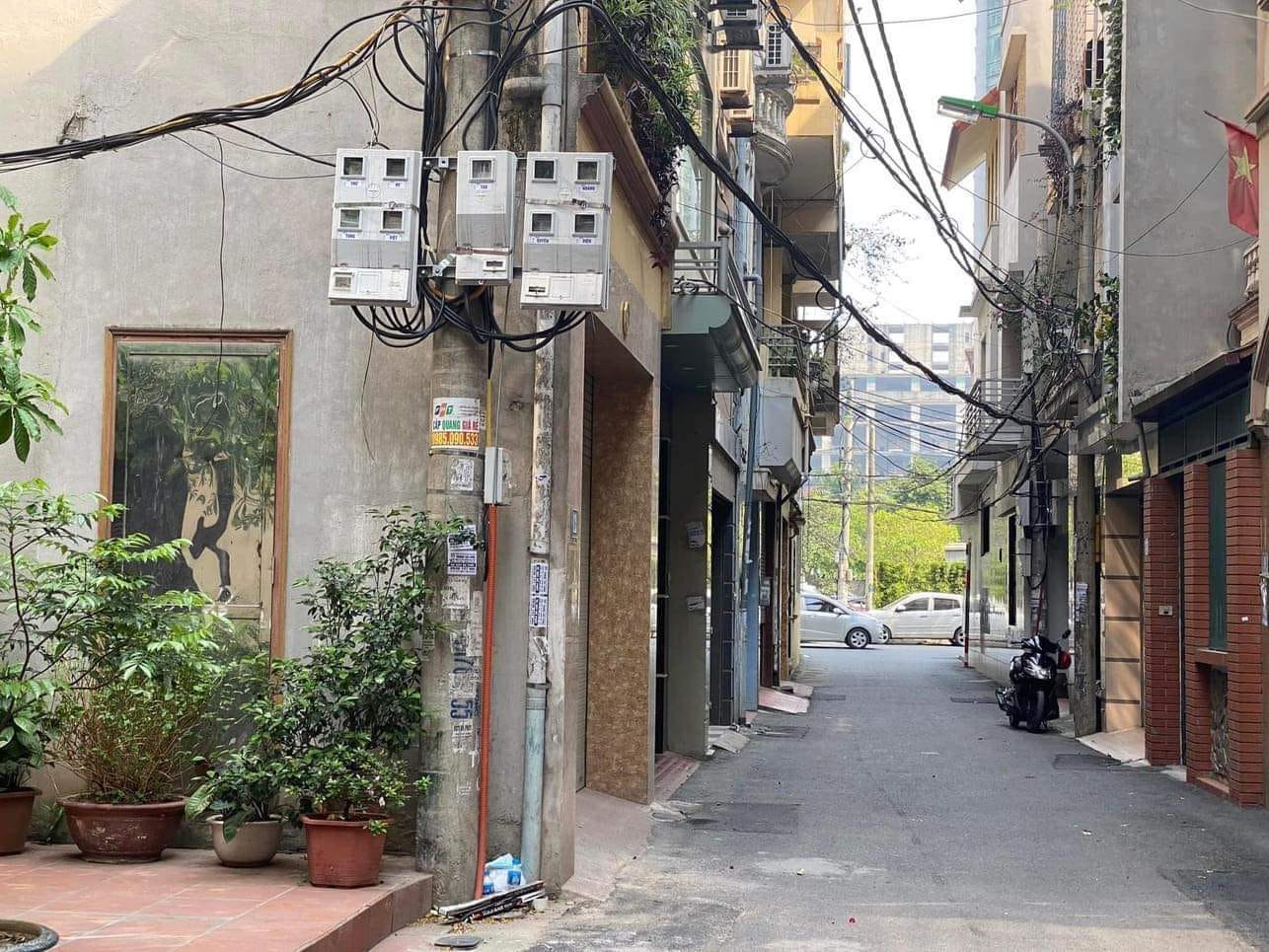 Bán Nhà Phố Phạm Văn Đồng Quận Cầu Giấy. 71m Xây 6 Tầng Mặt Tiền 8m Nhỉnh 17 Tỷ. Cam Kết Ảnh Thật Mô Tả Chính Xác. Chủ