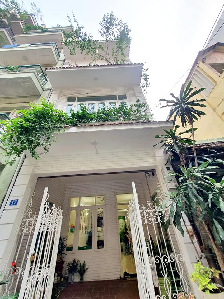 Bán Nhà Lý Thường Kiệt Ô TÔ Vào Nhà 90M2 3 Tầng MT 4.5M -24 Tỷ - KD