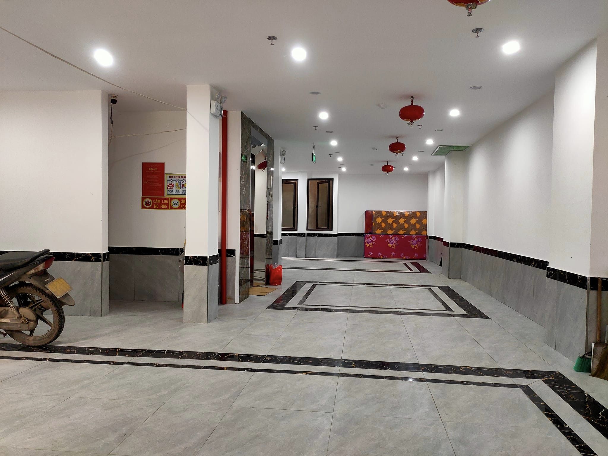 Bán CHDV quận Hai Bà Trưng, 91m2 , 21 phòng , giá 13 tỷ 200