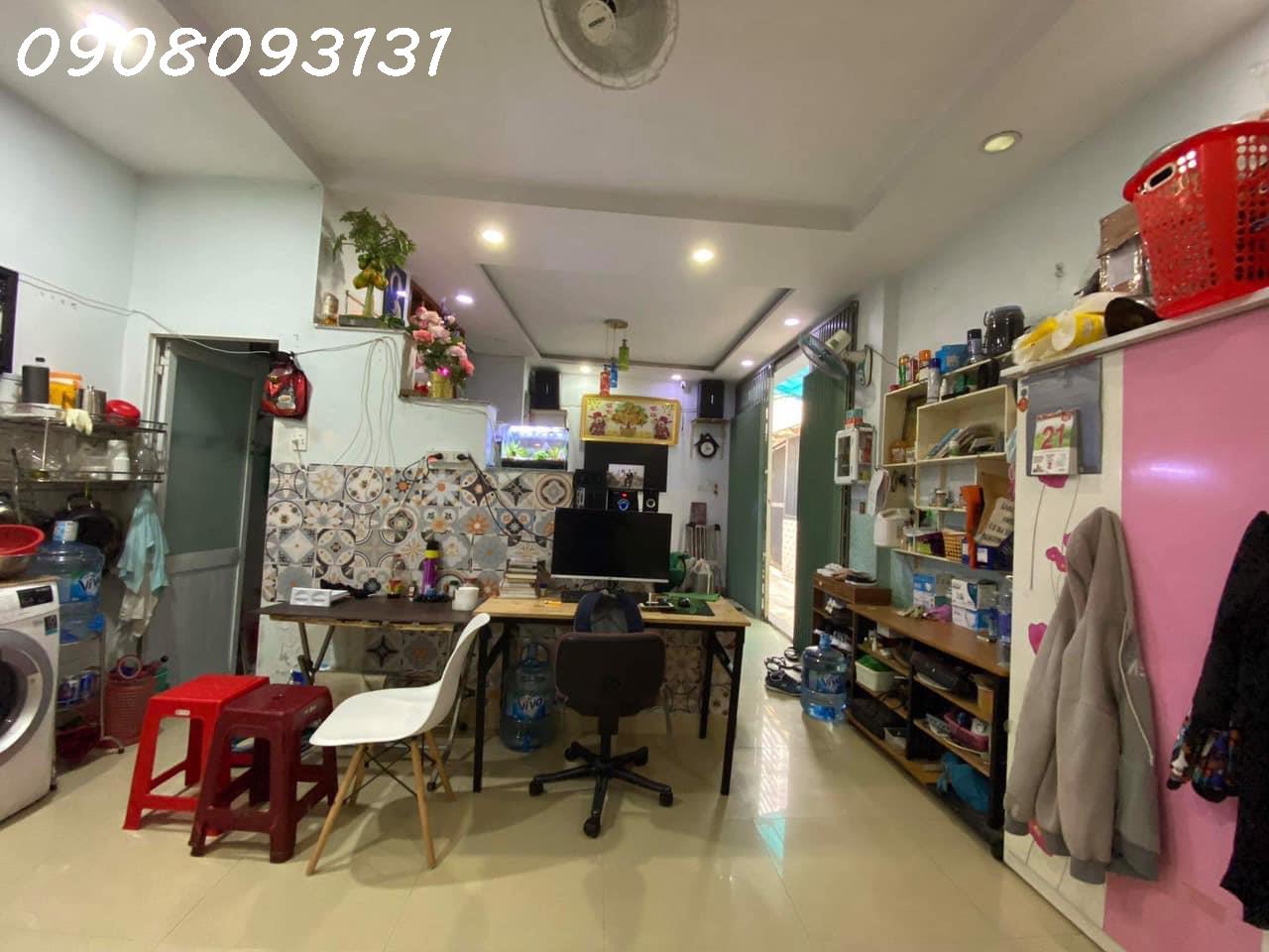 T3131- Bán Nhà Quận 3 - Cách Mạng Tháng Tám - 40m2 - 2 Mặt Hẻm Thoáng Mát Giá 4 tỷ 5