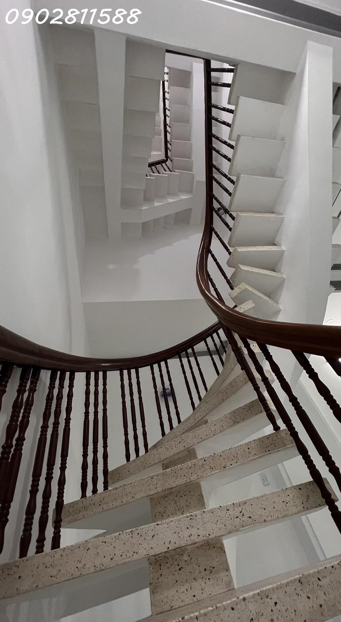 BÁN NHÀ HXH NGUYỄN ĐÌNH CHIỂU QUẬN 3 - 60M ngang 5m - 5 TẦNG - CHỈ 13 TỶ HƠN