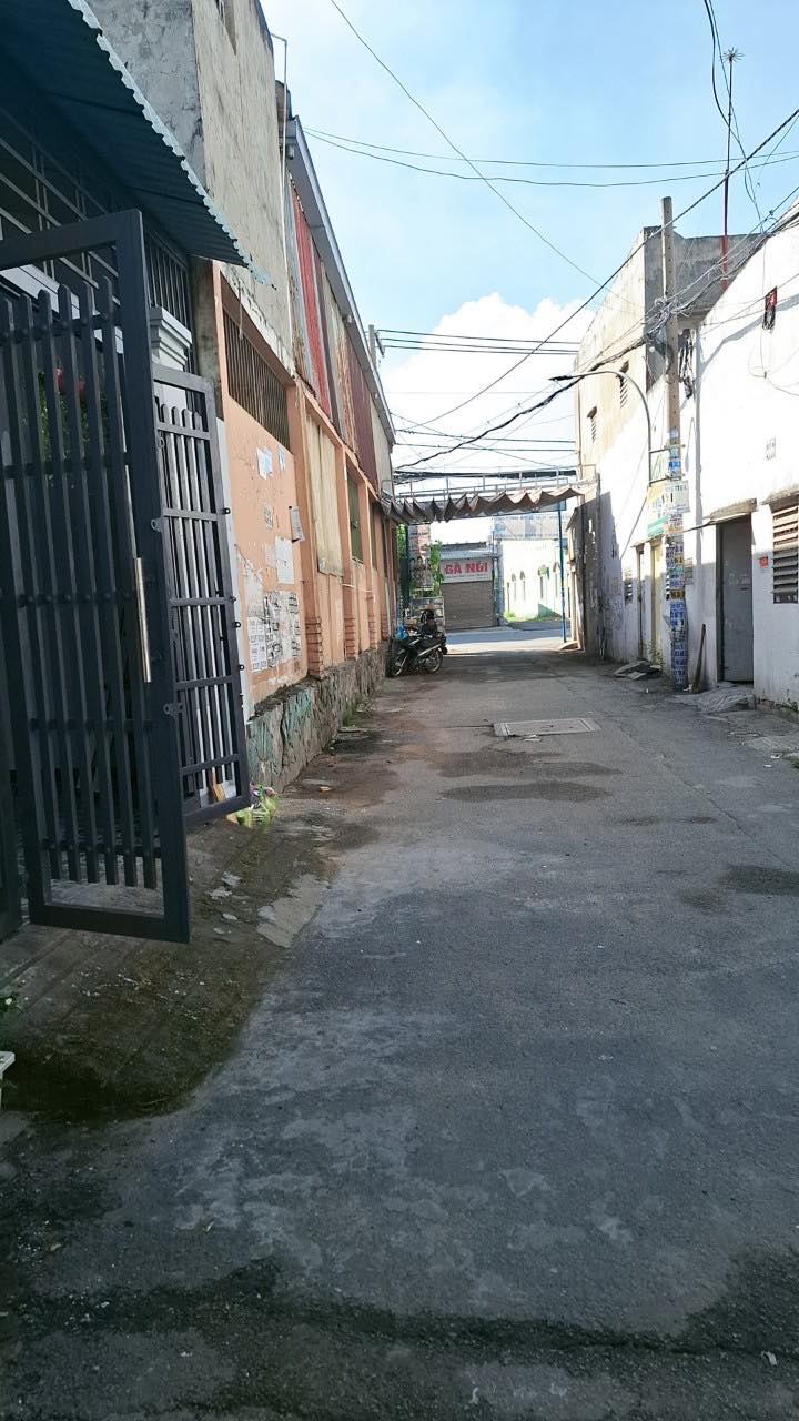 Sát Bệnh viện Q12, 5m1 x 14, hẻm gần 6m, Kinh doanh tốt, nhỉnh 4 tỷ