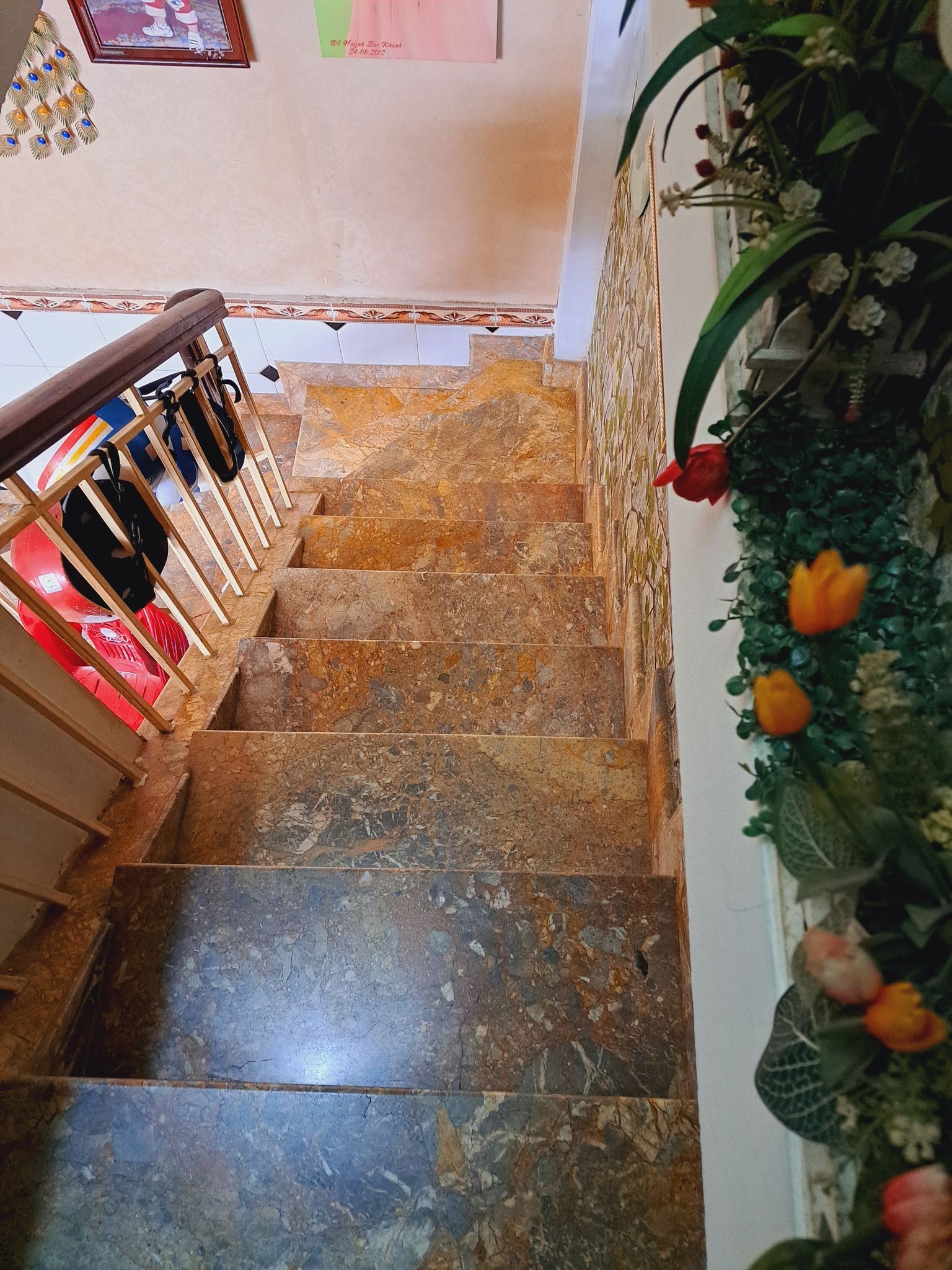 TRUNG TÂM Q11 - NGUYỄN THỊ NHỎ - 4x9.2M - 2 TẦNG - HẺM Ô TÔ - GIÁ 7.3 TỶ.