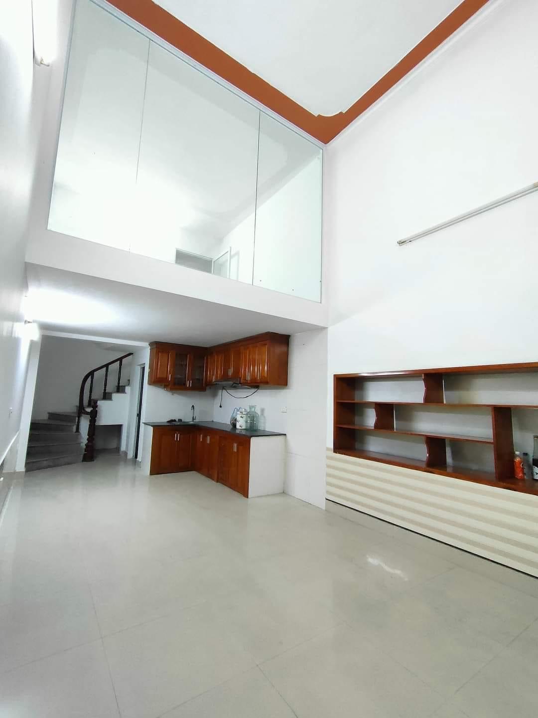 BÁN NHÀ NGÕ 250 TÂN MAI HOÀNG MAI - 45M 4T MT 4M - NHỈNH 4 TỶ GẦN HỒ ĐỀN LỪ NHÀ DÂN XÂY CÁCH OTO 30M