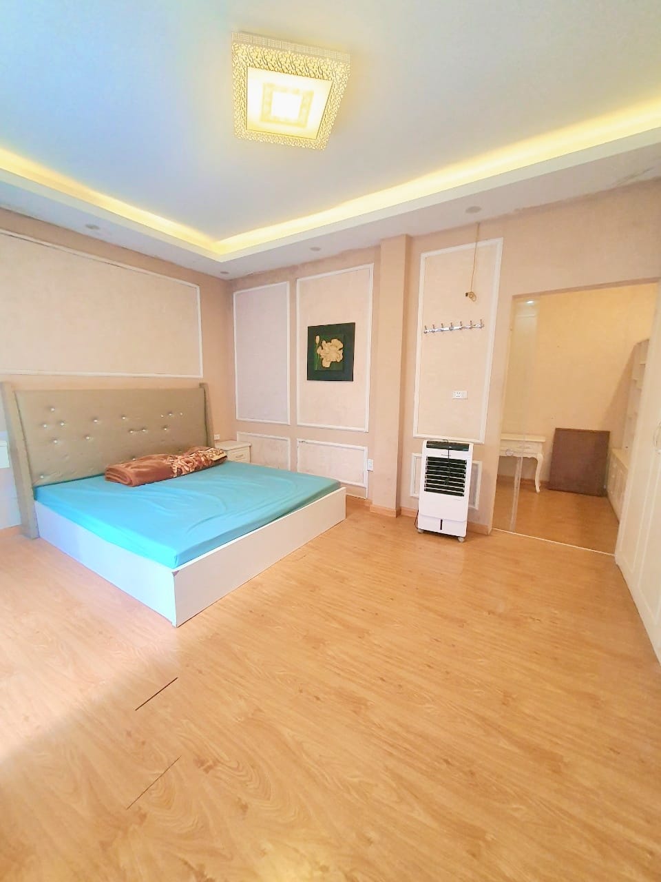 TÀI CHÍNH 3.7 TỶ CHƯA TỚI 100 TRIỆU 1M2 DT:40M2 3 TẦNG 4 NGỦ PHỐ TÔN ĐỨC THẮNG