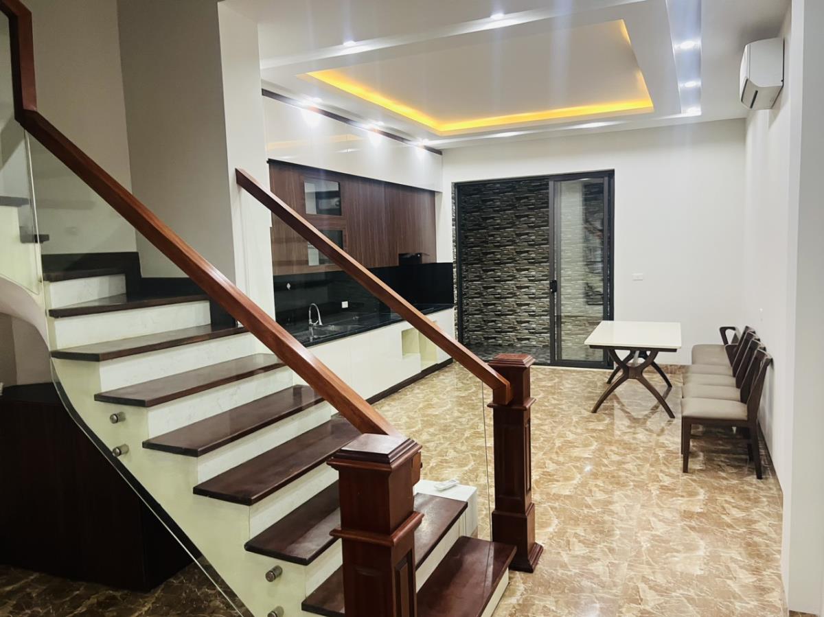 LK VĂN PHÚ CẠNH TRƯỜNG MARIE CURIE 90M2 x 5 TẦNG 12.8 TỶ - LH Hằng mini