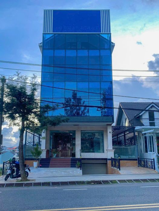 Bán nhà mặt tiền Xô Viết Nghệ Tĩnh Đà Lạt 6 tầng