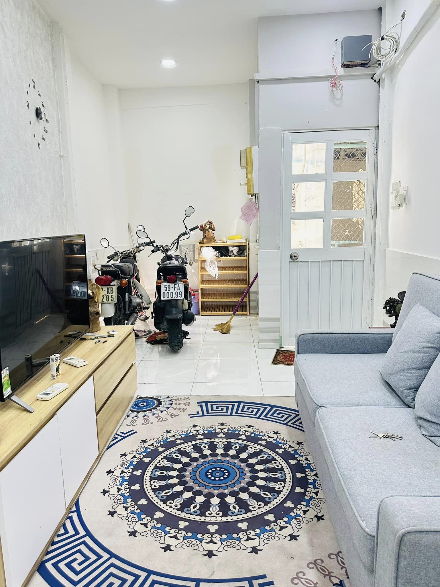 T3131- Nam Kì Khởi Nghĩa - 25M2 - 4 TẦNG - TẶNG HẾT NỘI THẤT - AN NINH - CHỈ NHỈNH 3 Tỷ