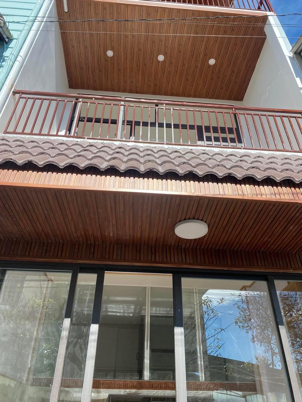 Bán nhà hẻm xe hơi đường Lê Hồng Phong Đà Lạt