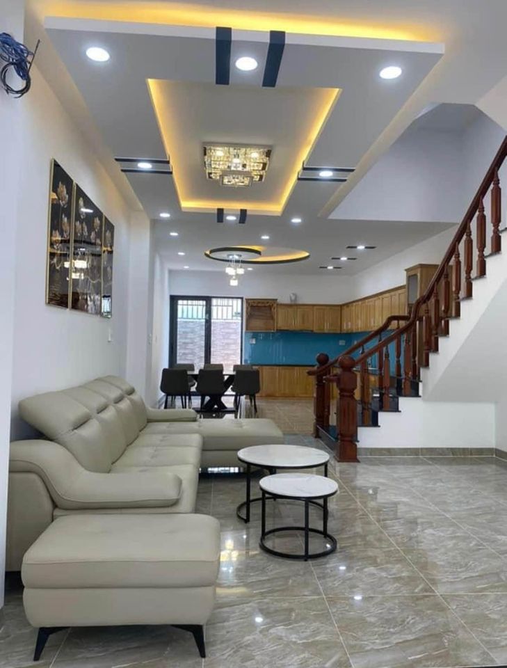 Bán nhà khu đô thị Hà Quang 2, nhà đẹp mới toanh