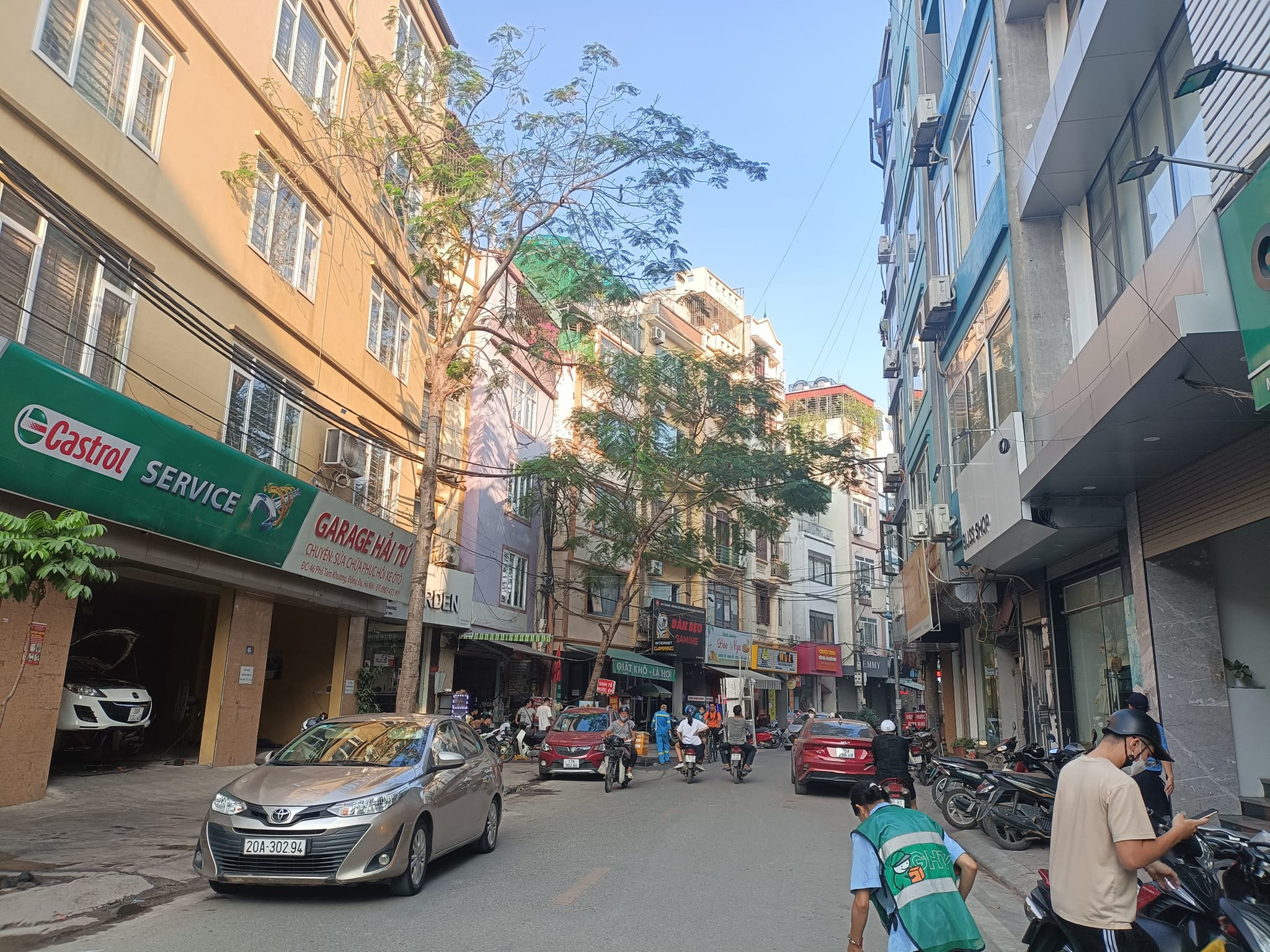 Phố Chùa Bộc 140M2 9 Tầng MT5.5M 70 Tỷ– Vỉa Hè KD Ô TÔ Tránh 1 Hầm 2 Thang Máy