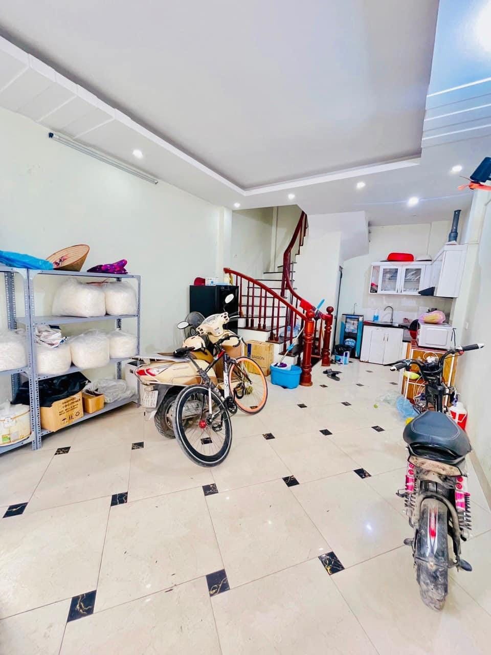 1 căn rẻ nhất Phố Xuân Đỉnh, Từ Liêm,oto đỗ cổng, 2 thoáng trước sau, 35m*5T*mt4*hơn 3 tỷ