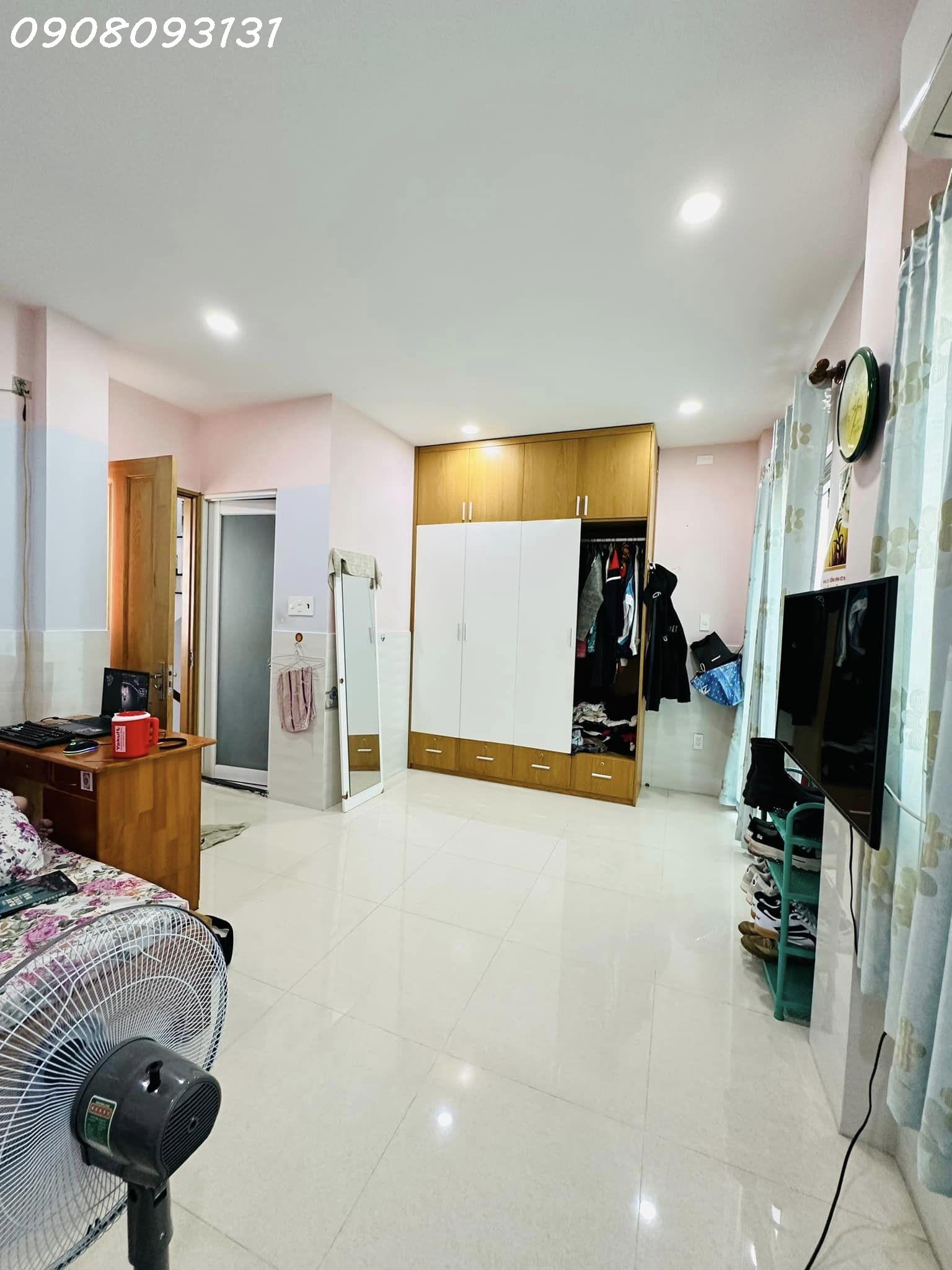 T3131- Trần Quang Diệu Ngay Lê Văn Sỹ 32m2 - 5 Tầng - Hẻm 4m - An Ninh - Nhỉnh 5 Tỷ