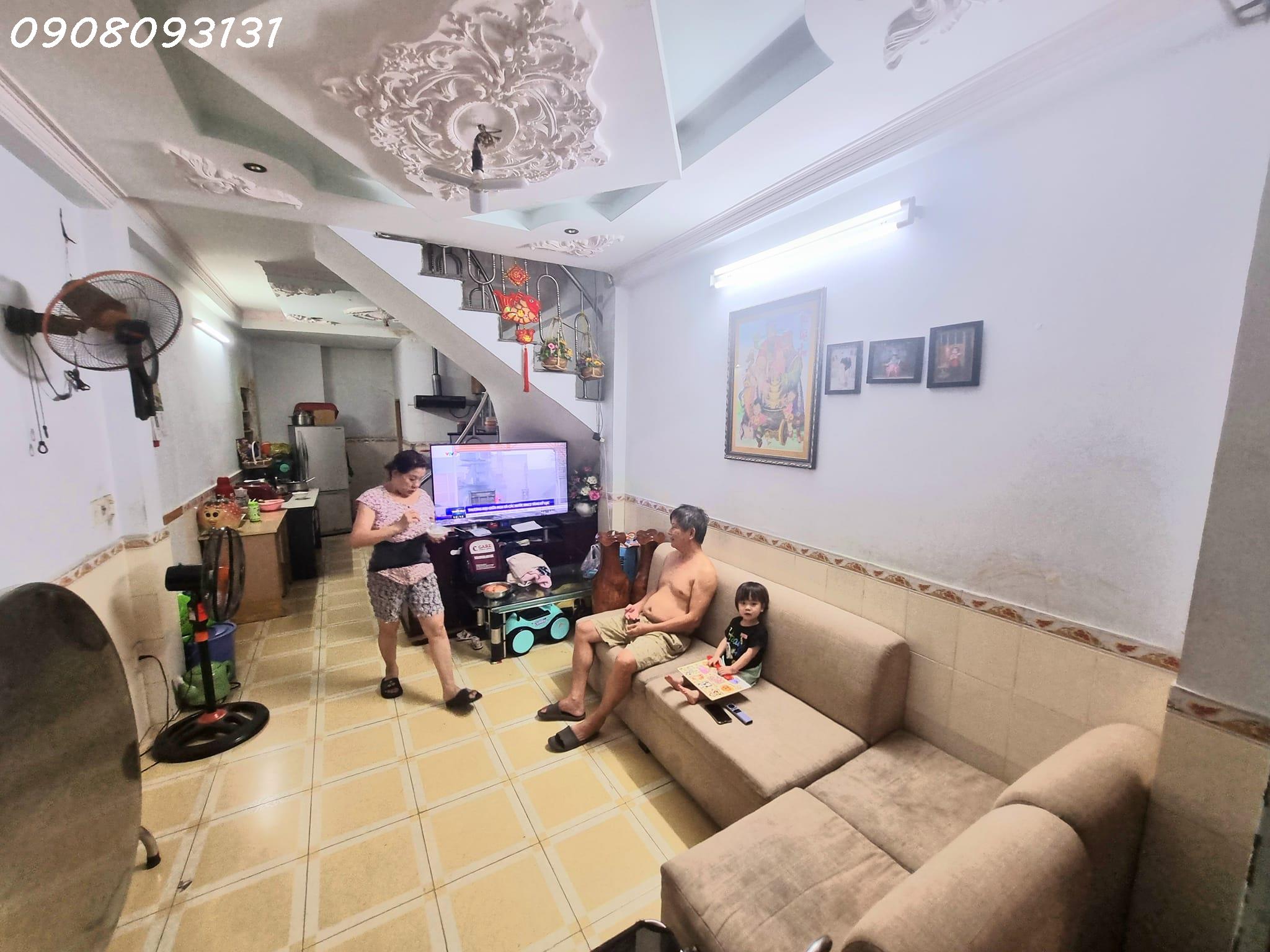 T3131-Bán Nhà Quận 3 - 40m2 Hoàng Sa - 3 Tầng , 4 PN - 4WC giá 4 tỷ 350