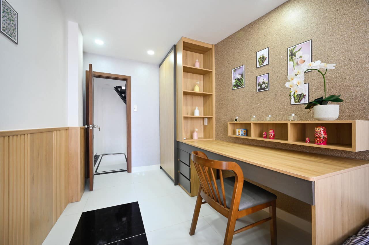 SIÊU PHẨM NHÀ ĐẸP GÒ VẤP - KẾ CHỢ GÒ VẤP - HẺM 4M RỘNG RÃI - GẦN MẶT TIỀN - 23M2 2 TẦNG - 2.7 TỶ