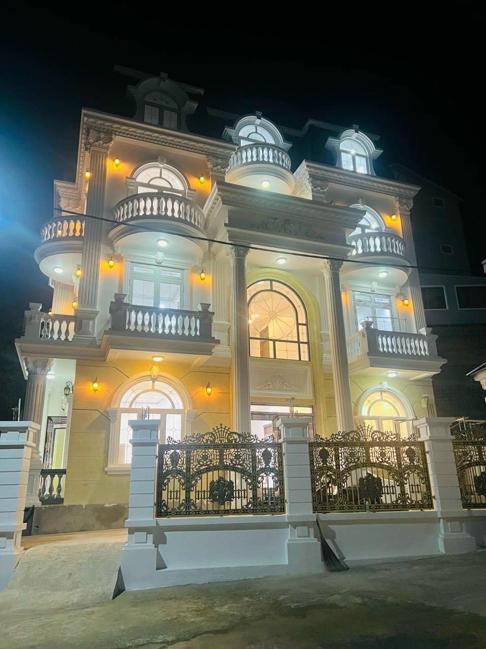 Bán biệt thự tân cổ điển tại Phường 5 Đà Lạt vừa hoàn thiện