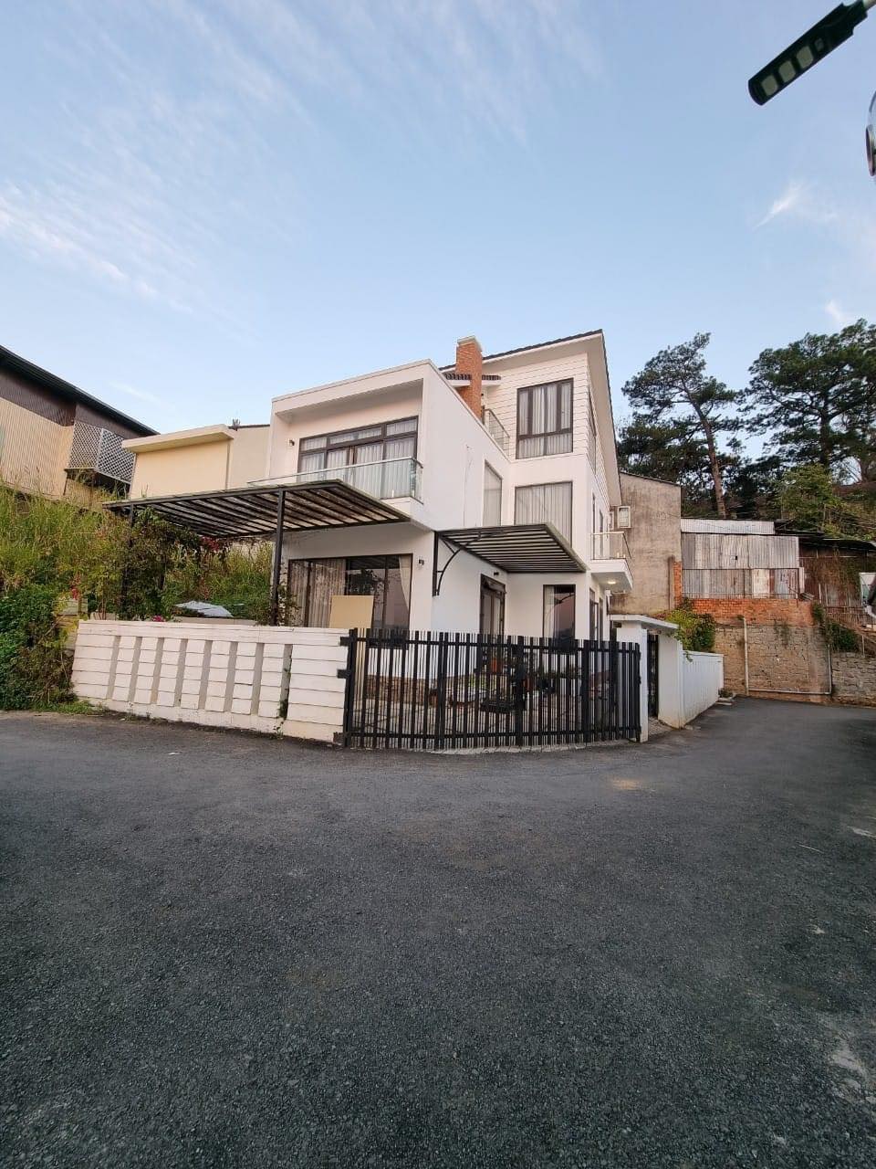 Bán villa Tôn Thất Tùng Phường 8 Đà Lạt 208m2 9ty5