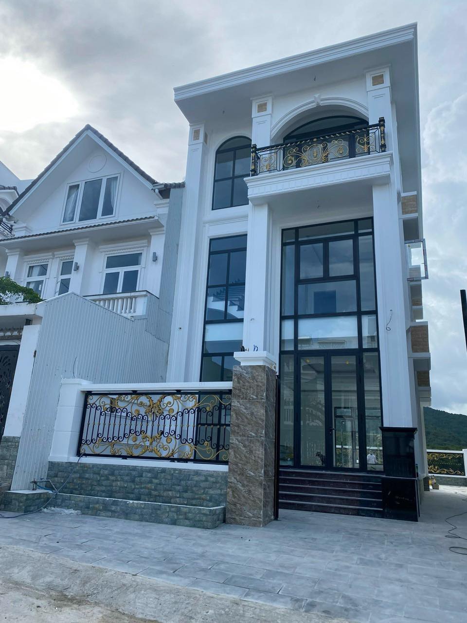 Bán căn villa An Sơn Phường 4 Đà Lạt 3 tầng 156m2 18ty