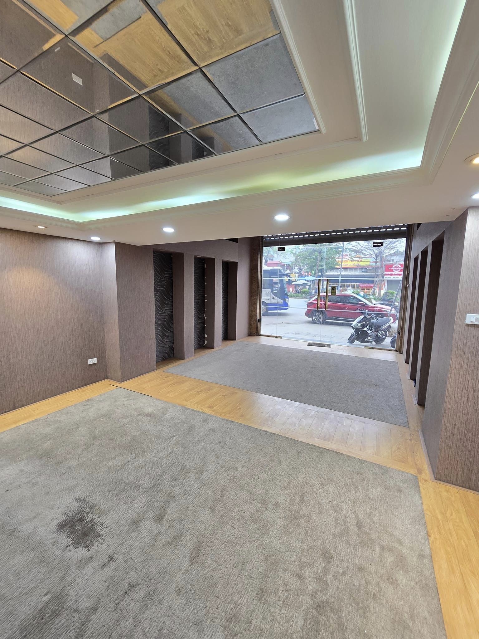 Mặt Phố Xã Đàn Lô Góc 80M2 7 Tầng Mặt Tiền 5M – 43 Tỷ - 2 Mặt Tiền Trước Sau