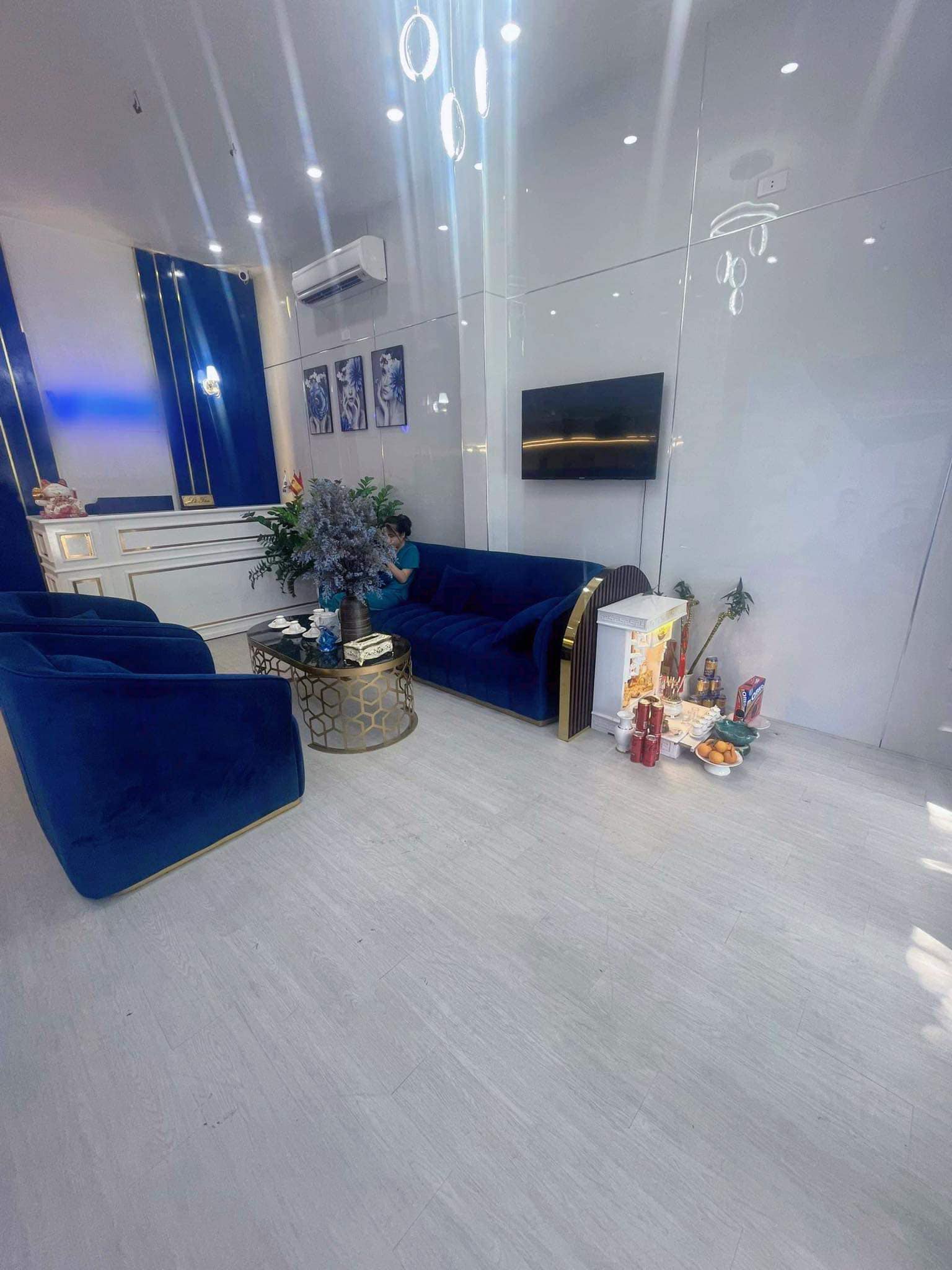 CẦN SANG NHƯỢNG LẠI MẶT BẰNG ĐƯỜNG LÊ ĐÌNH LÝ