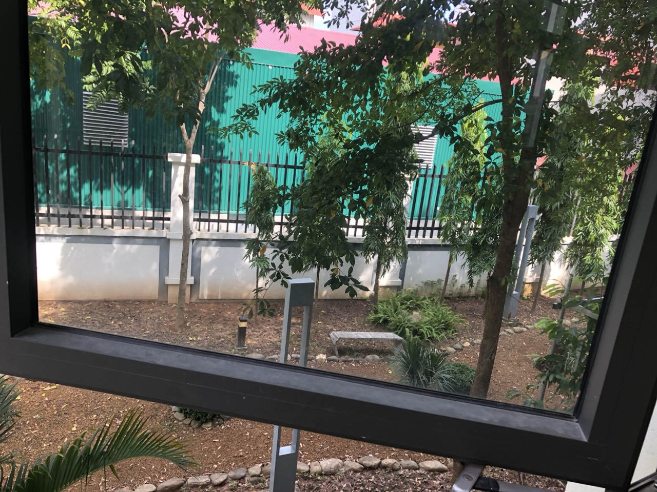 BIỆT THƯ ĐÔNG KĐT GARDEN CITY THẠCH BÀN - LÔ GÓC - 3 MẶT TIỀN - THANG MÁY - VIEW VƯỜN HOA - Ở ĐẲNG CẤP.