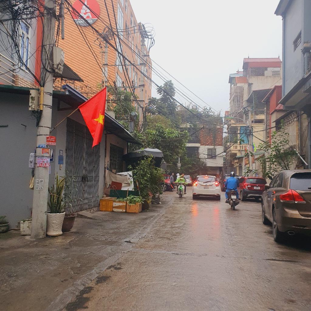 Nhỉnh 5 Tỷ có Luôn Phân Lô Đa Sỹ, Ô Tô Đỗ Cửa, 46m, mặt tiền rộng 4m