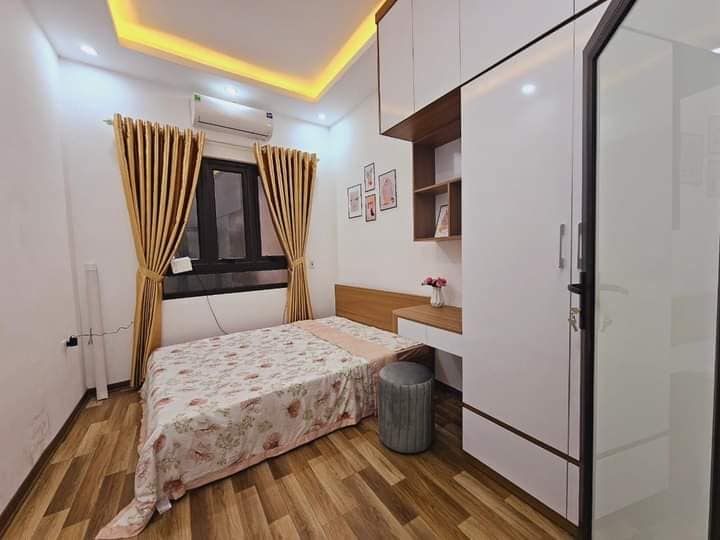 PHỐ MINH KHAI NHÀ 4 TẦNG 3 PHÒNG NGỦ GIÁ: HƠN 2 GẦN Times City QUẬN HAI BÀ TRƯNG