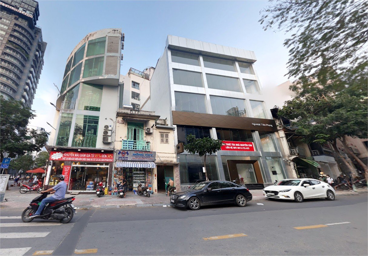 Cho thuê nhà MT 132-134 Yersin Q.1.