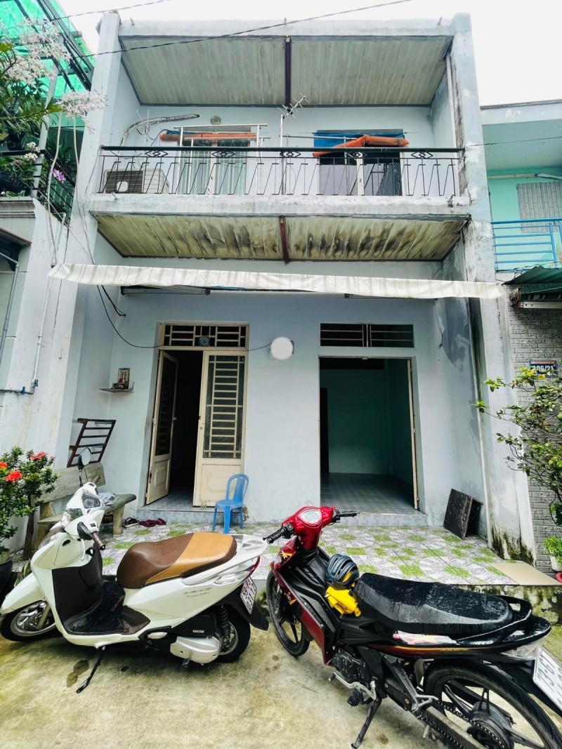 Bán nhà đường Chiến Lược, Bình Tân. 60m2. 2 Tầng giá 4,3 tỷ