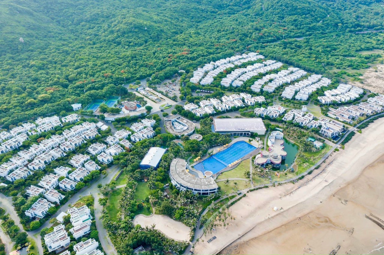 Còn duy nhất 1 căn villa biển góc 3 mặt tiền đẹp nhất dự án Oceanami Villas & Beach