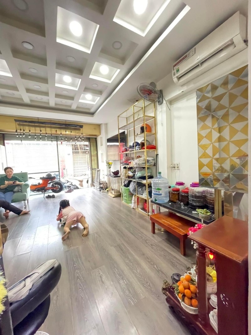 Bán nhà Mặt Tiền Trần Tấn, Tân Phú 3 Lầu Giá 4,65 tỷ