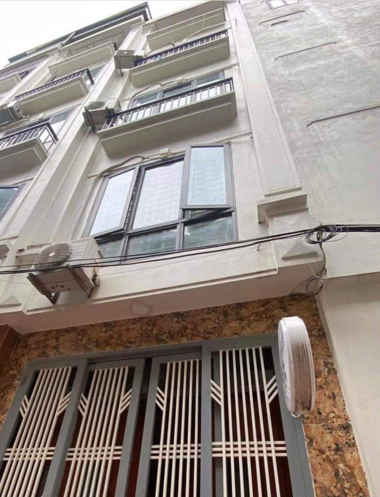 SIÊU PHẨM DOÃN KẾ THIỆN – NHÀ ĐẸP THOÁNG SÁNG – NGÕ NÔNG – KINH DOANH – 33M2, 5.5 tỷ