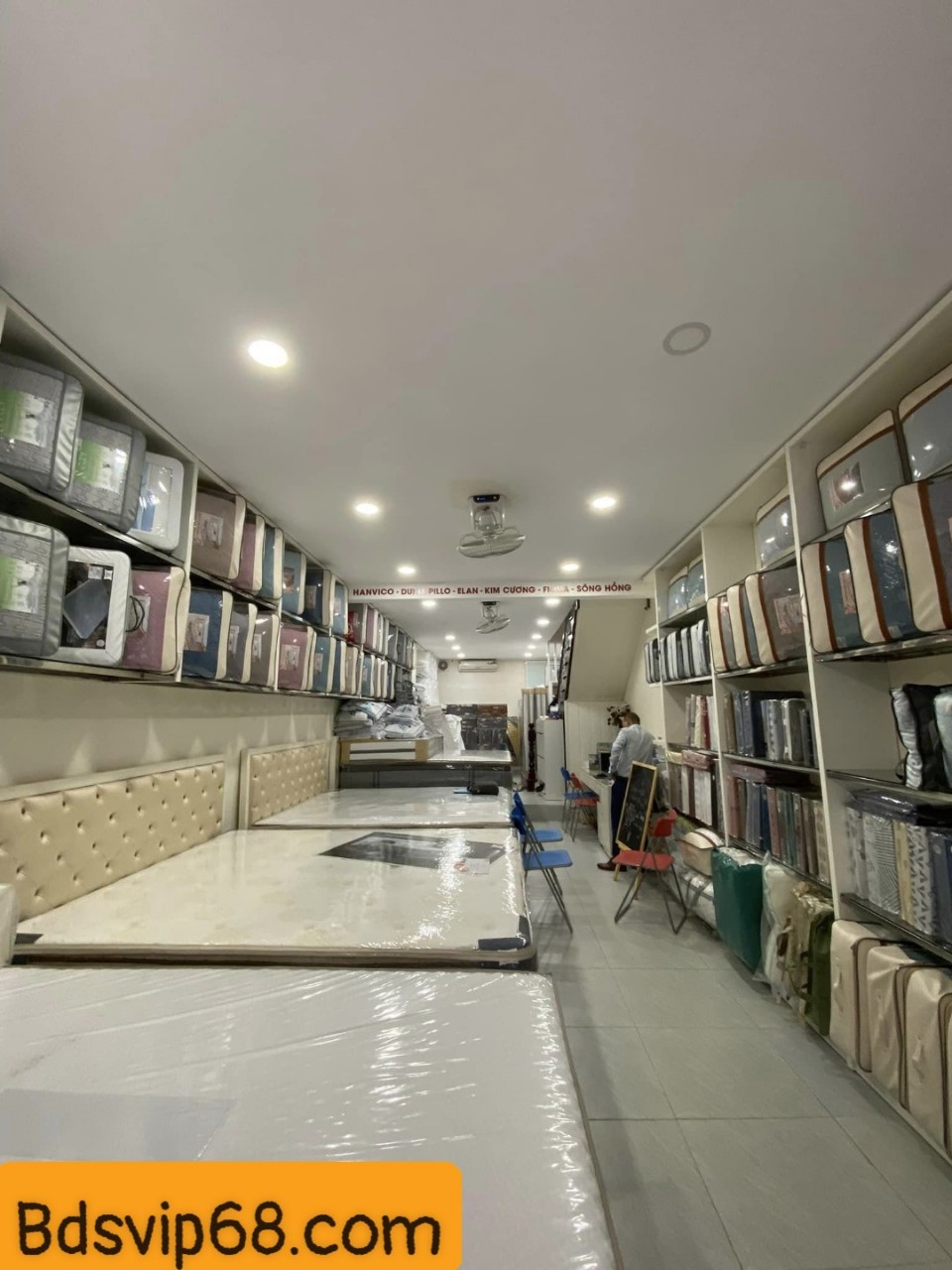 Bán nhà mặt phố phân lô liền kề Ngụy Như Kon Tum, 60m2 4 tầng đẹp giá 18.3 tỷ