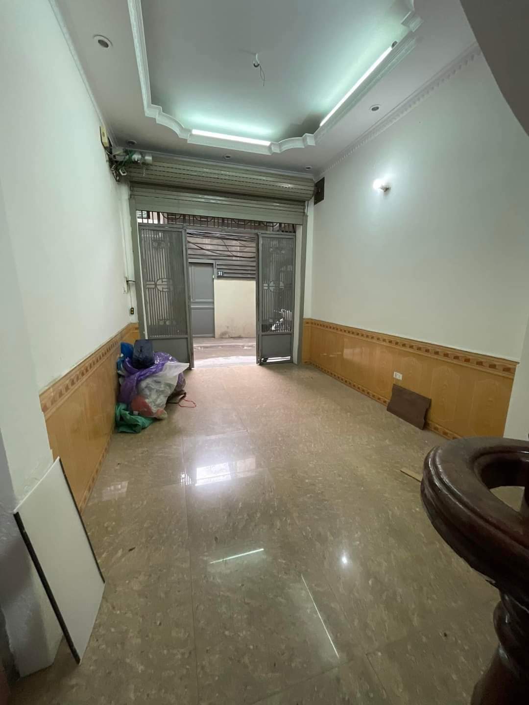 BÁN NHÀ ĐỘI CẤN, QUẬN BA ĐÌNH,DT28M2×5T,MT3.3M,GIÁ 5.1TỶ,PHÂN LÔ NGÕ THÔNG,OTO ĐỖ CỬA