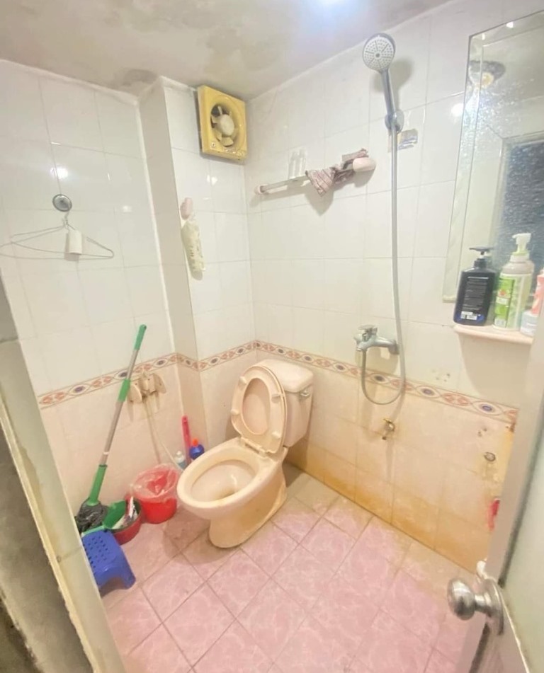 Cực Hiếm! NHỈNH 2 tỷ nhà ngay đầu ngõ Gốc Đề gần Times City 22m2x5T. LH 0989.62.6116